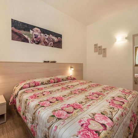 Nonno Bigi Rosa Apartment Tremosine Luaran gambar