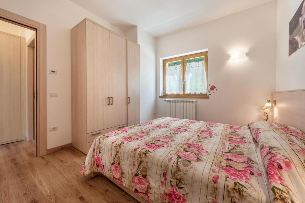 Nonno Bigi Rosa Apartment Tremosine Luaran gambar