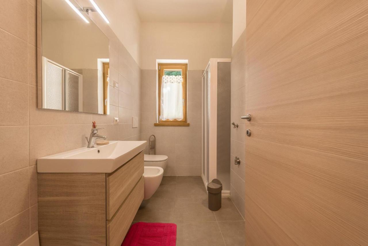 Nonno Bigi Rosa Apartment Tremosine Luaran gambar