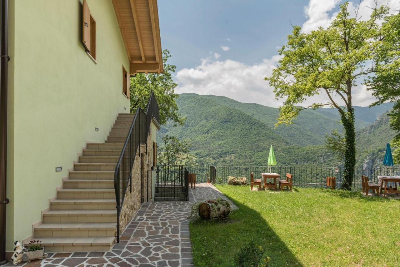 Nonno Bigi Rosa Apartment Tremosine Luaran gambar